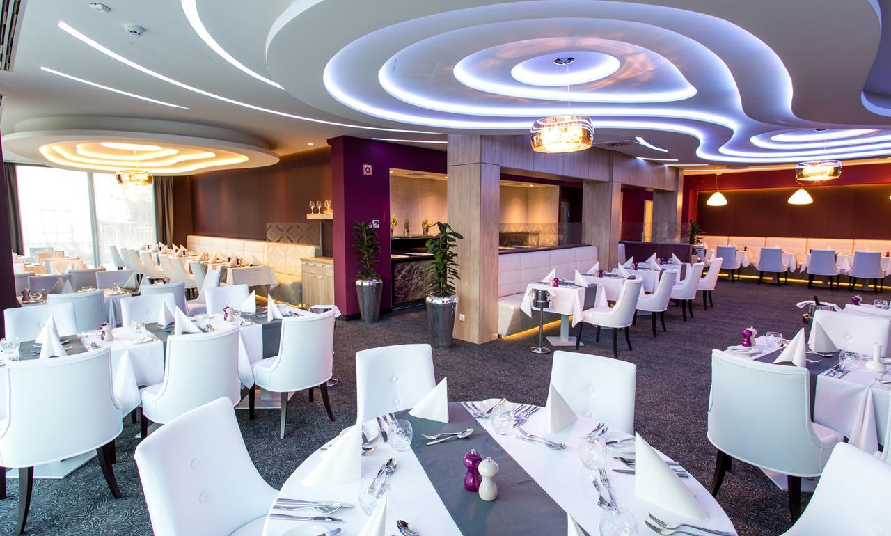 Aura Hotel Adults Only Balatonfured Luaran gambar